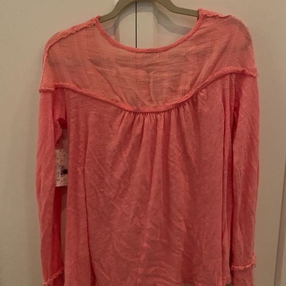NWT Free People top - Picture 2 of 3